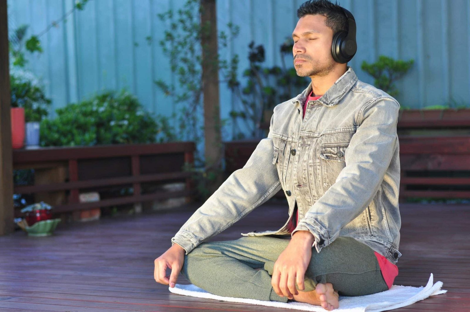 How Deep Listening Nurtures Your Inner Harmony and Peace