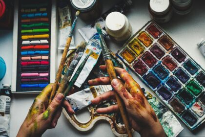 How Creative Hobbies Lighten the Weight of Depression