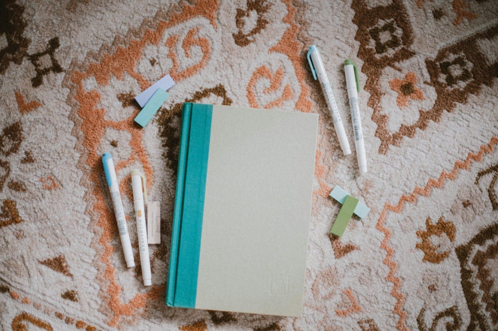 Healing Through Words: Journaling in Stressful Moments