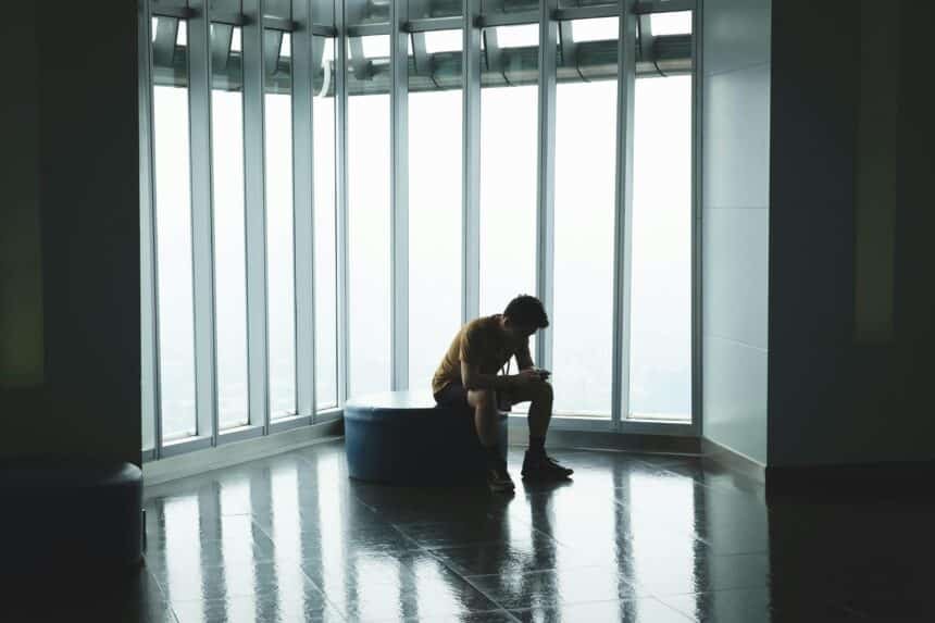 Hidden Struggles: Depression Signs You Shouldn’t Ignore
