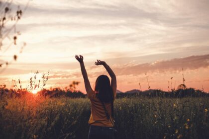 Breaking Free From People-Pleasing: Reclaim Your True Self