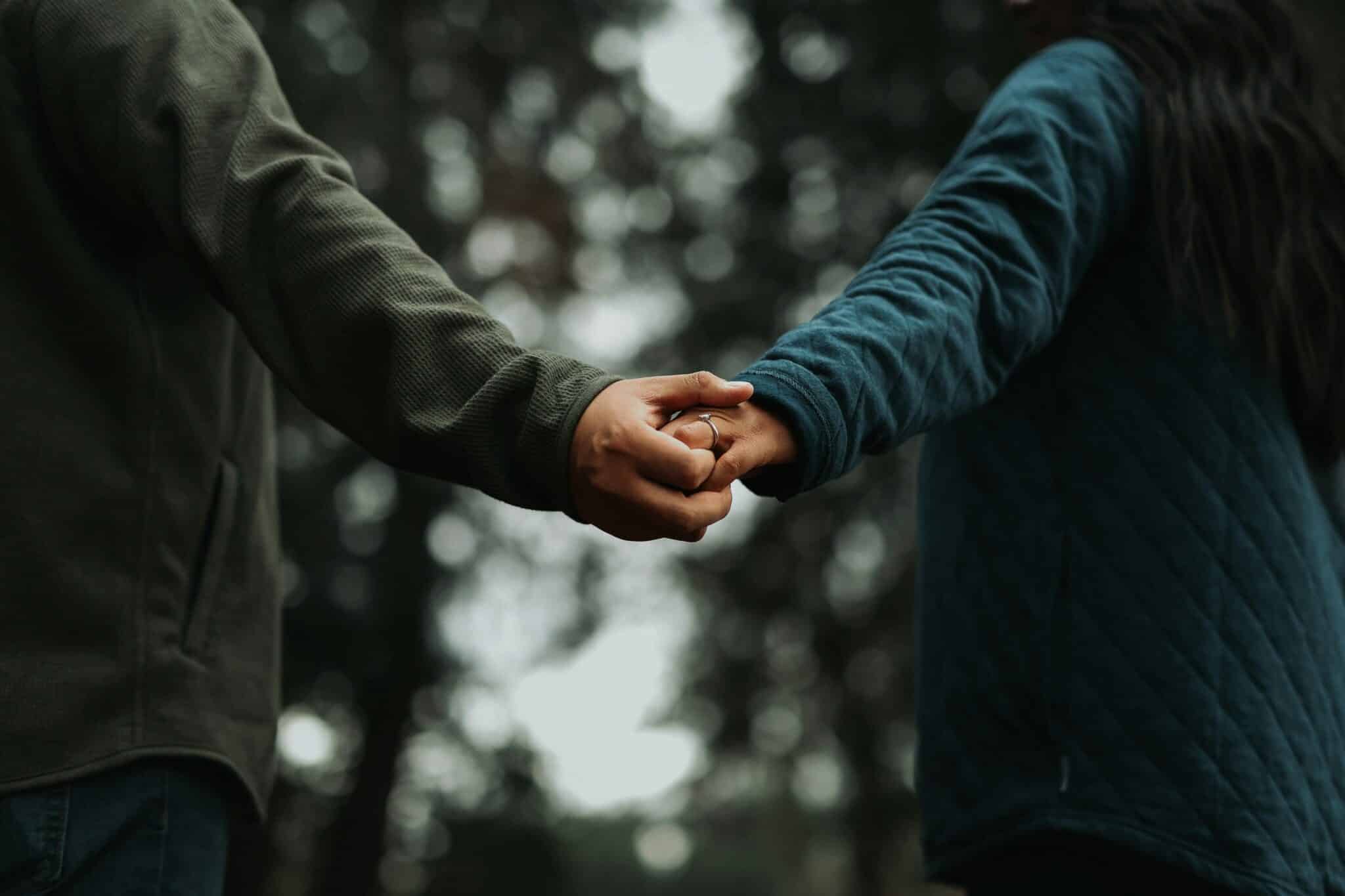 From Isolation to Deep Connection: Embracing True Togetherness