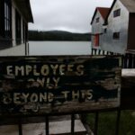 Setting Strong Workplace Boundaries to Protect Your Well-Being