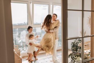 Navigating Family Dynamics with Compassion and Heartfelt Care