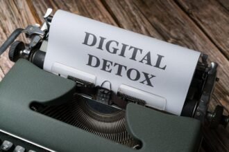 Find Peace: Daily Digital Detox Habits for True Clarity