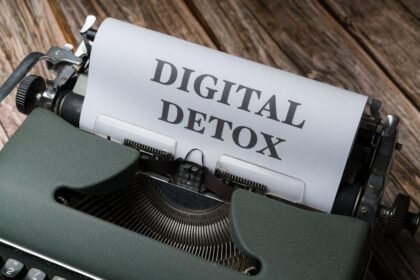 Find Peace: Daily Digital Detox Habits for True Clarity
