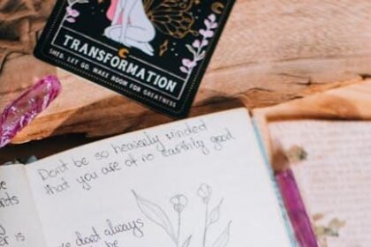 Unlock Peace: Mindful Journaling for Inner Clarity